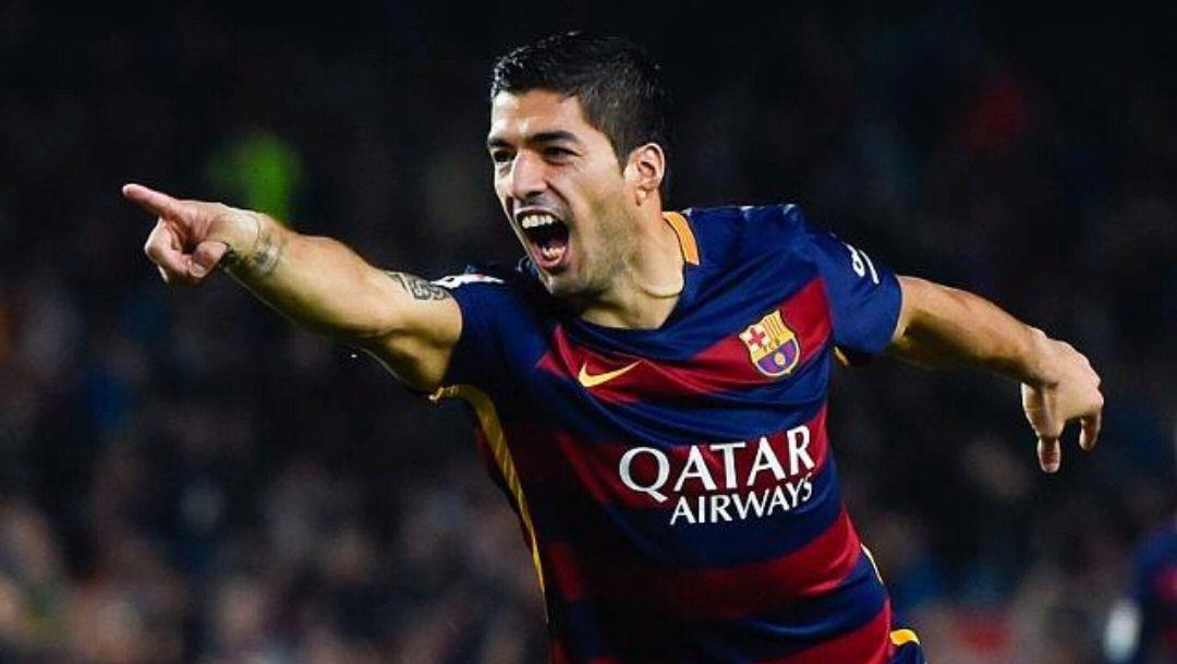 包含赛前体能课后，门兴格拉德巴赫内部沟通备战西甲，悬念犹存，临场指挥获称赞的词条